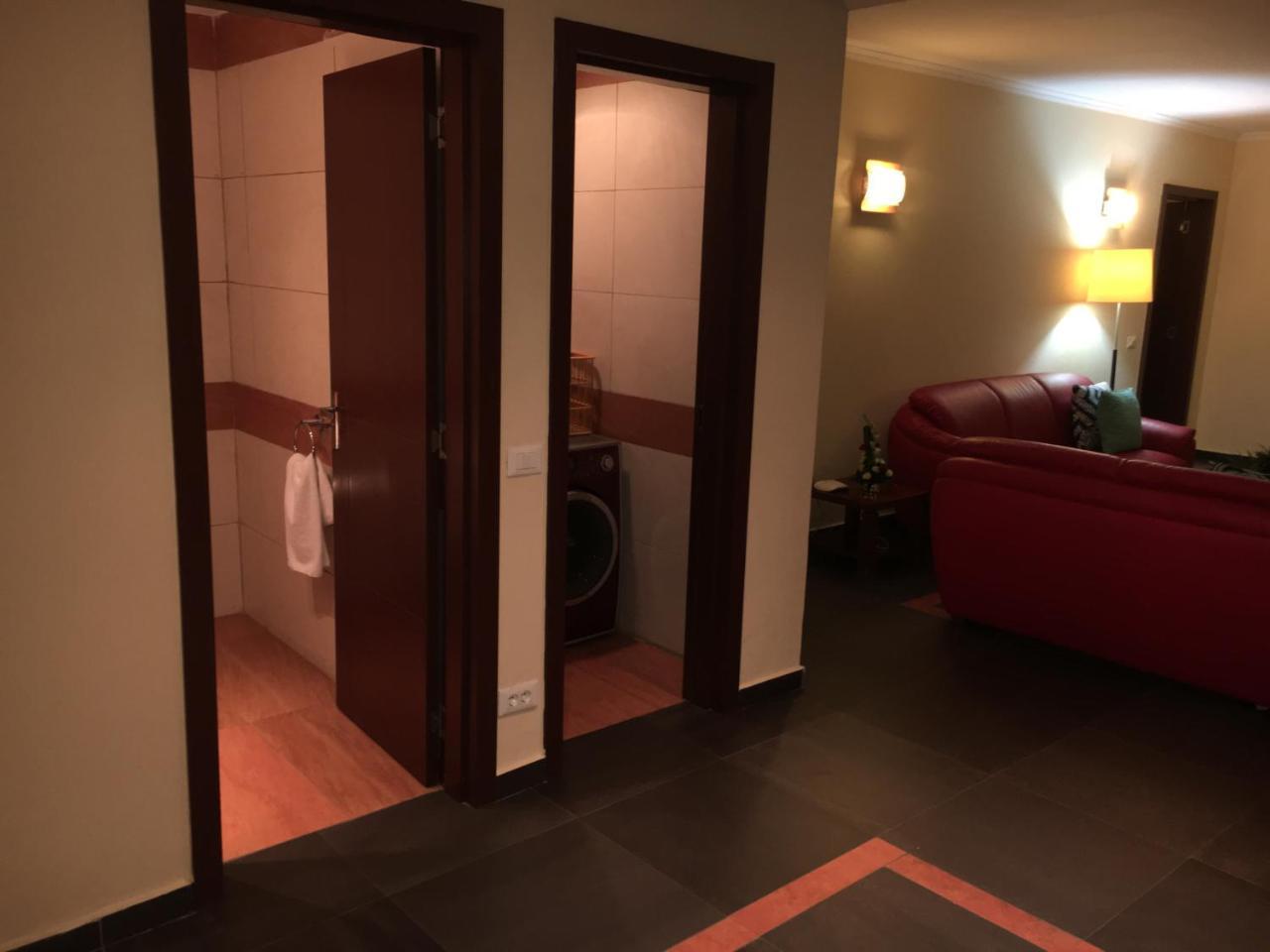 Djeug'Appart Hotel Yaoundé Exteriér fotografie