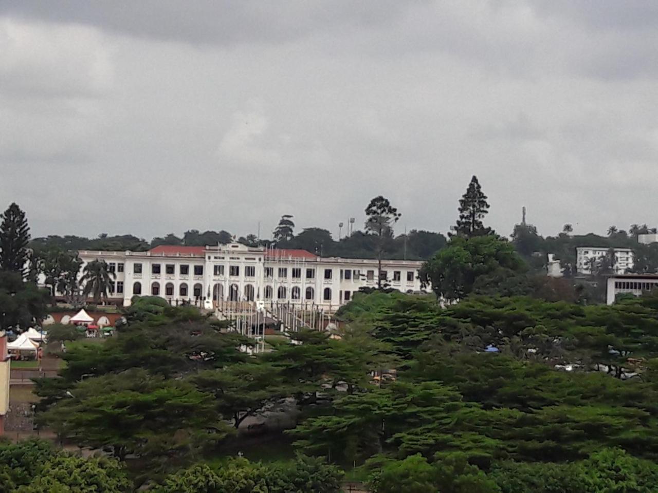 Djeug'Appart Hotel Yaoundé Exteriér fotografie