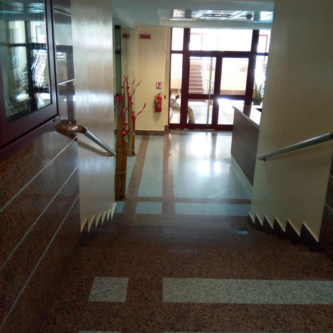 Djeug'Appart Hotel Yaoundé Exteriér fotografie