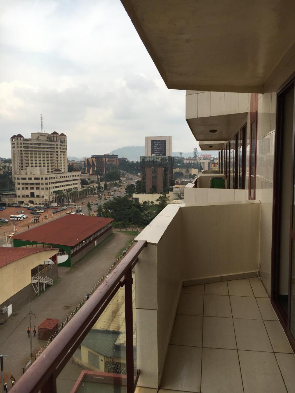 Djeug'Appart Hotel Yaoundé Exteriér fotografie